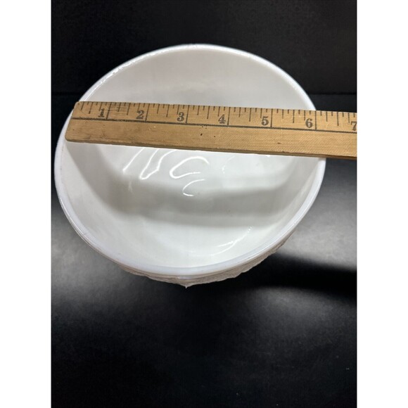 Vintage White Milk Glass Large Goblet Candy Dish Rare Pattern - Picture 3 of 5